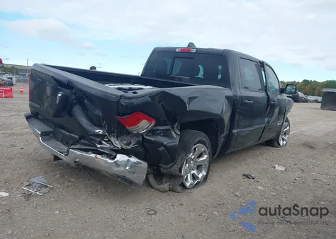 2024 Ram 1500 Big Horn 4X4 5'7 Box z USA, uszkodzony, nr VIN 1C6RRFFG0RN180219